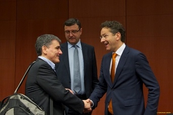 Grecia acepta la participación del FMI en el tercer programa de rescate
